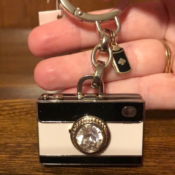 NWT-Kate Spade-3D Camera 📷 Keychain/Bag Charm-Glass Stone Lens-Black & White-$99 - Picture 2 of 12